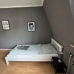 2 - Shared House Lägenhet *