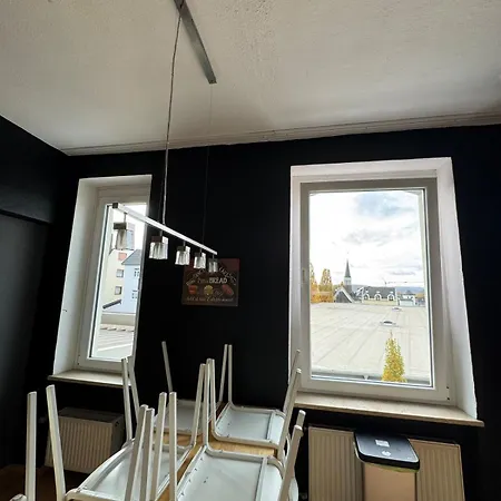 Room 2 - Shared House Lägenhet