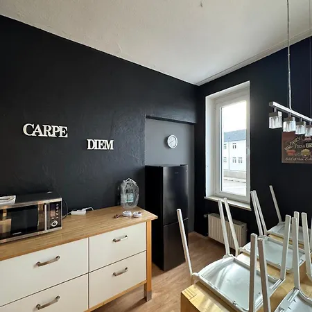 Apartment Doubleroom In Shared 2nd Floor *