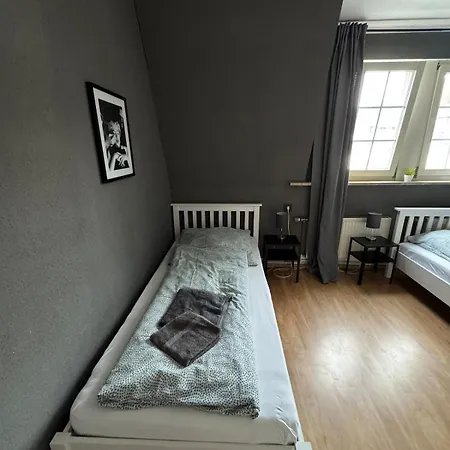 Doubleroom In Shared 2nd Floor Apartment