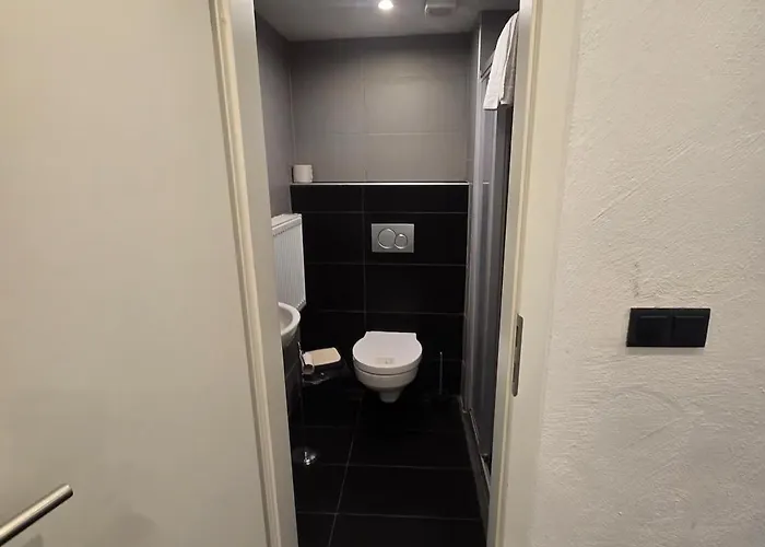 Appartement Doubleroom In Shared 2nd Floor Linz am Rhein